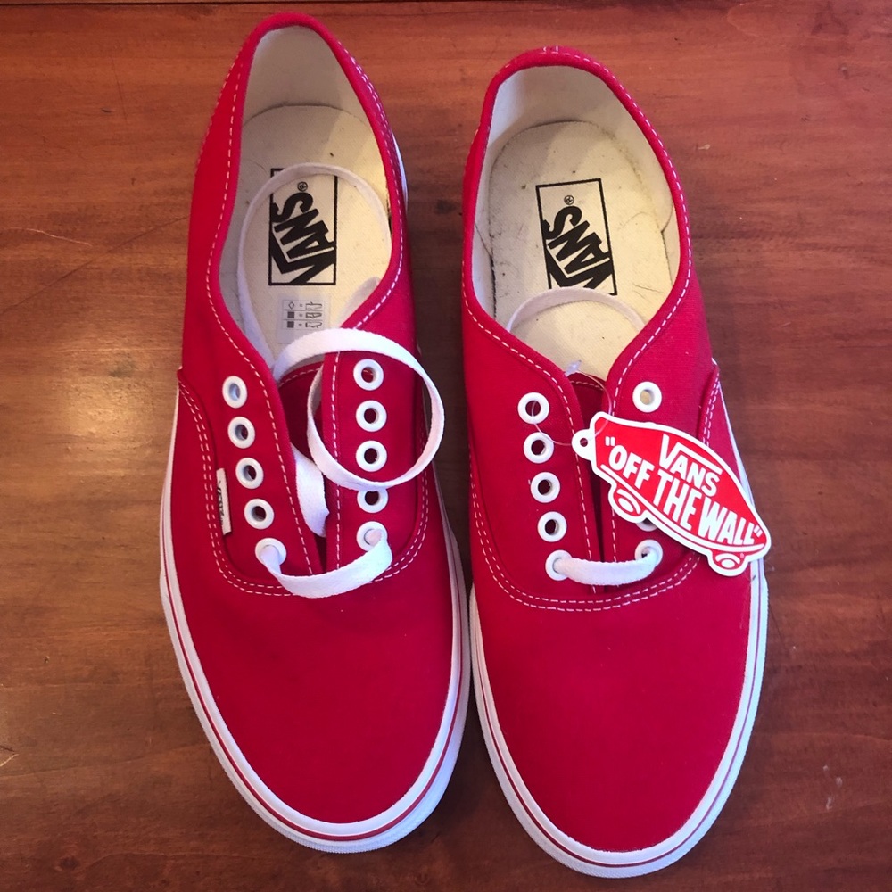 Brand new men’s Vans